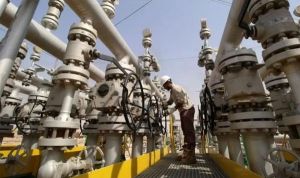 الوضع في مضيق هرمز يرهن مستقبل السوق النفطية