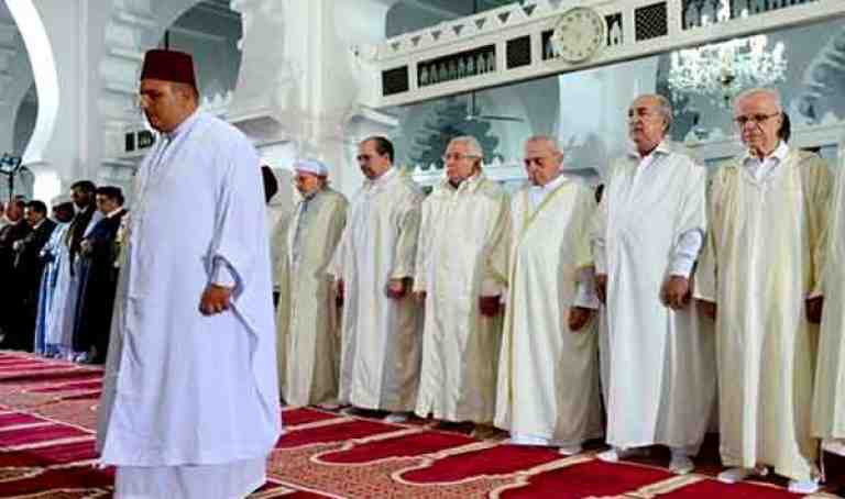 وزراء يتقاسمون فرحة العيد مع المرضى والمسنين