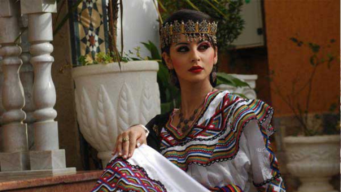 تراث جرجرة يحلّ بالجسور المعلقة