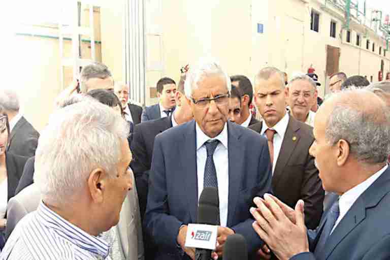 وزير التجارة: 69 مليار دج قيمة المعاملات التجارية غير القانونية
