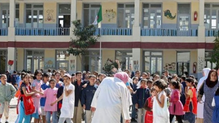 انطلاق التسجيلات لامتحان تقييم المكتسبات