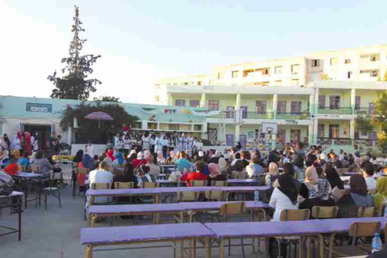 تكريم التلاميذ، الموظفين والمحالين على التقاعد