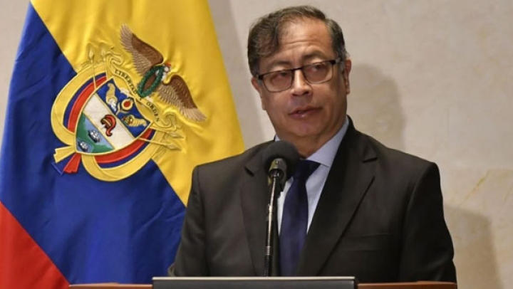 رئيس كولومبيا يؤكد دعم بلاده لدعوة الرئيس تبون
