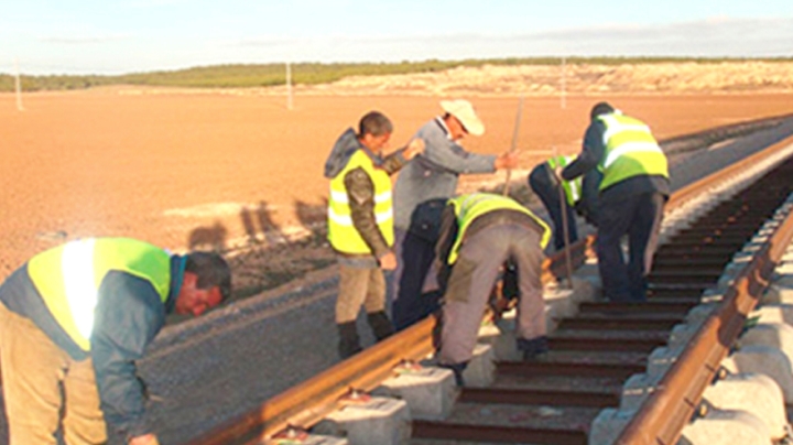 ورشات كبرى لإنهاء مشروع السكة الحديدية بتيارت