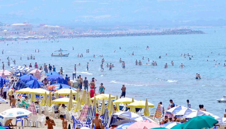 150 فرقة مراقبة على شواطئ وهران