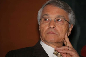 «وفّرت للجزائر 15 مليار دولار بإلغاء العقود طويلة الأمد"