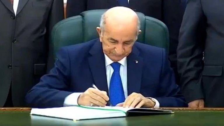 دستور جديد لتكريس التغيير والإصلاحات وبناء الجزائر الجديدة