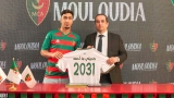 العميد يحسم 4 صفقات جديدة