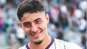 الدولي الجزائري فارس شايبي