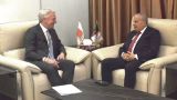 إنشاء مصنع لإنتاج الهيدروجين ومحطات للطاقة الشمسية