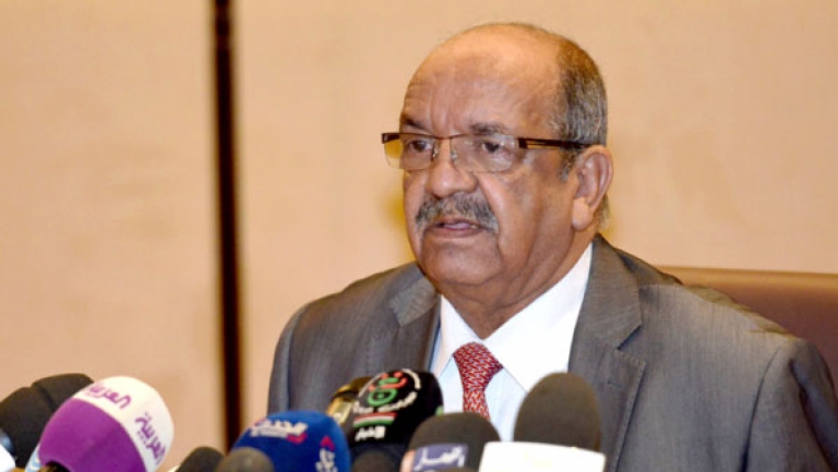 يجب الالتزام بقواعد الشرعية الدولية  في تصنيف الجماعات الإرهابية