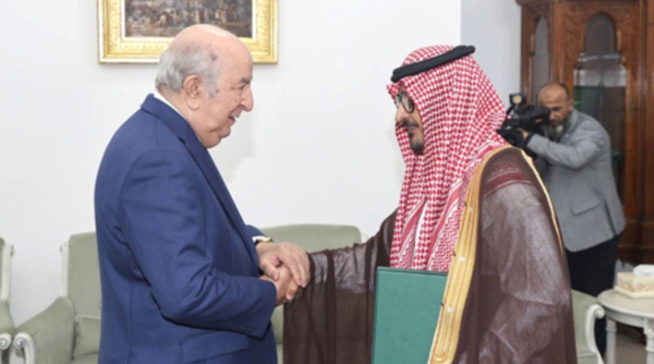 الرئيس تبون يتسلم رسالة من ولي العهد الأمير بن سلمان