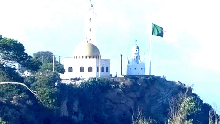 متحف وتمثال الأمير عبد القادر لتخليد مؤسس الدولة الجزائرية الحديثة