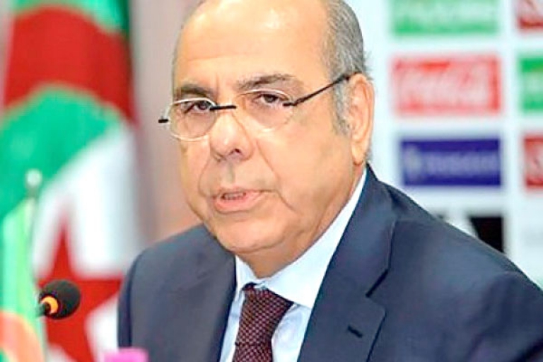 روراوة يصر على تحقيق الفوز أمام الكاميرون