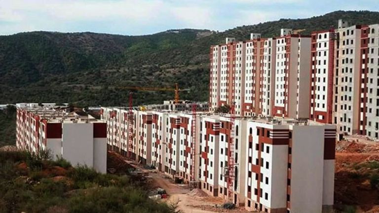 والي بجاية الجديد أمام تحدي بعث المشاريع المعطلة