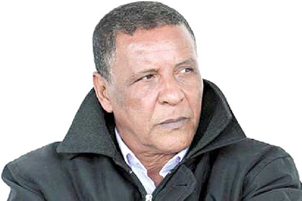 عمراني سيجدد عقده لمدة سنة