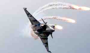 طائرات «رافال» مصرية تقصف مواقع إرهابية داخل العمق الليبي
