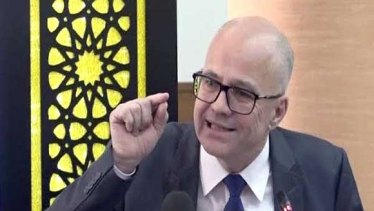 رفع التجميد عن توسيع النشاطات