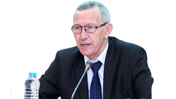 وزير الاتصال يعزي..