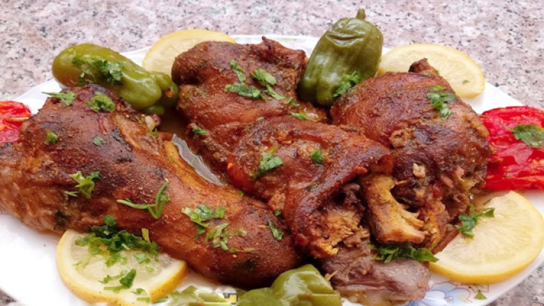 توابل وخلطات سرية بنكهة "البوزلوف" و "البكبوكة"