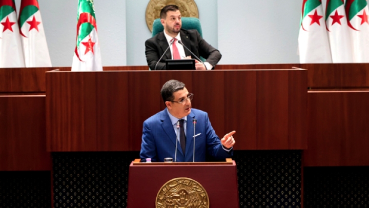 توسيع فرص الحصول على الاعتمادات لفتح صيدليات خاصة