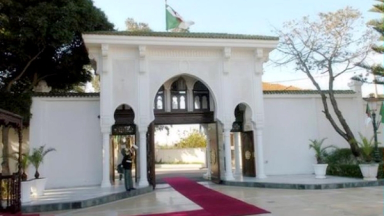 طريق المرادية.. المنعرج الأخير