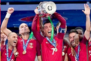 البرتغال بطل أوربا وخيبة كبيرة في فرنسا