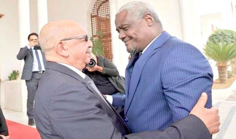 بحث قضايا الأمن والسلم وإصلاح المنظمة القارية