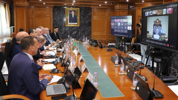 "أوبك+" تحتفظ بنفس مستويات الإنتاج في نوفمبر