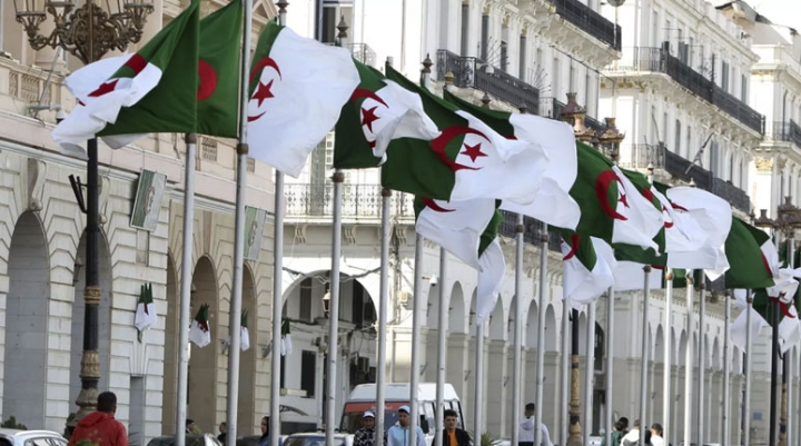 الجزائر مرجع السلام وحاضنة الشعوب المضطهدة