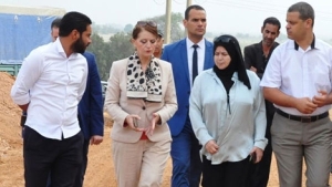 والي سكيكدة حورية مداحي