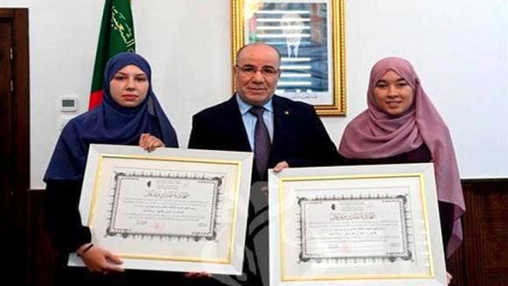 تكريم المتوجتين في مسابقتين دوليتين لحفظ القرآن الكريم