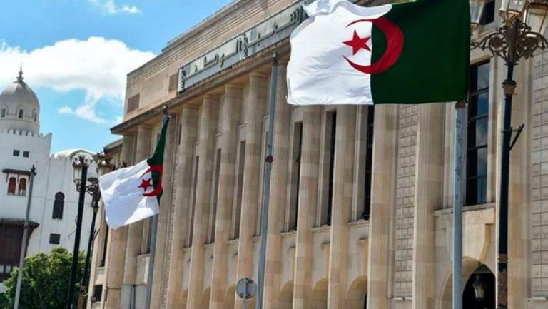 الوثيقة تعكس انزعاج أطراف من استقرار الجزائر تحت قيادة الرئيس تبون