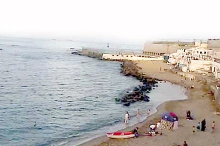 تجول وسباحة إلى غاية ساعات متأخرة من الليل