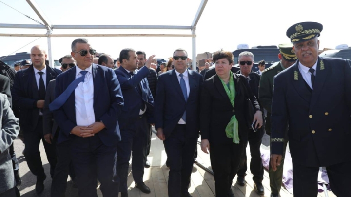 إنزال وزاري للوقوف على أولى شحنات حديد غارا جبيلات