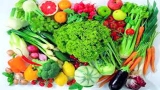 الخضر والفواكه ضمن النظام الغذائي الكفيل بحماية الجسم