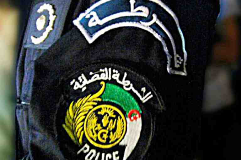 تفكيك شبكة وطنية مختصة في سرقة الشاحنات