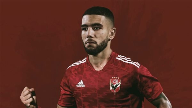 الأهلي المصري نادم على التفريط في قندوسي