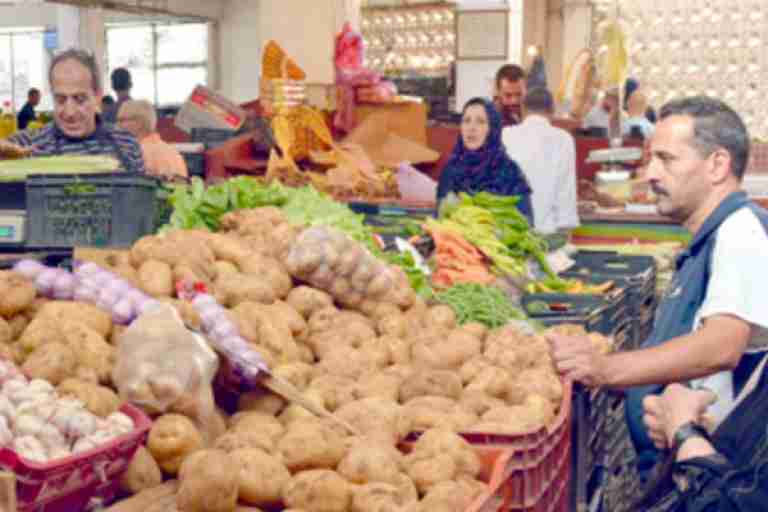 أسعار الخضر والفواكه تلتهب