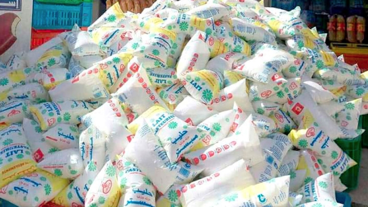 تجار يرفعون سعر الحليب المدعم بـ"التحايل"