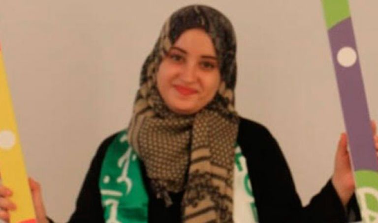 رميساء عبد الرحمان أصغر مشاركة جزائرية بمنتدى الشباب