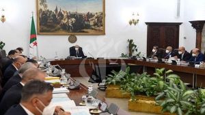 رئيس الجمهورية، القائد الأعلى للقوات المسلحة، وزير الدفاع الوطني، السيد عبد المجيد تبون