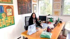 مديرة المعـهد العالي العربي للترجمة السيدة إنعام بيوض