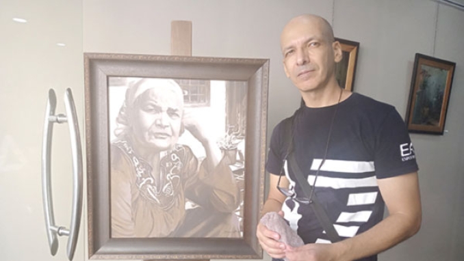 "يما".. تكريم للأم والوطن