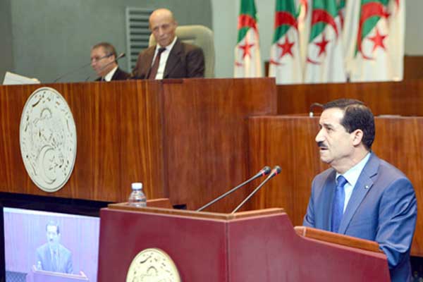 نسعى لتجسيد ما لا يقل عن 1000 مشروع استثماري