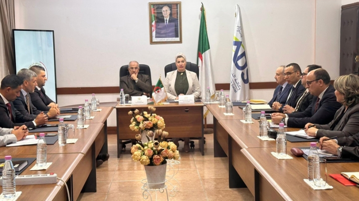 رفع النقطة الاستدلالية لأجور مستخدمي وكالة التنمية الاجتماعية