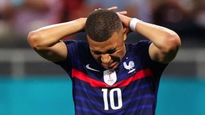 اللاعب كيليان مبابي، مهاجم منتخب فرنسا لكرة القدم