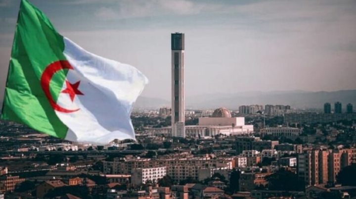 الجزائر تحرج قوى الأمس وتدفع لمواجهتها بعدالة التاريخ