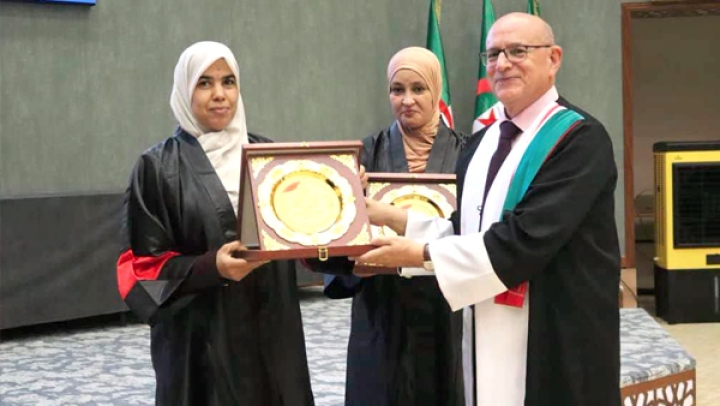 بسكرة تكرم الأساتذة البارزين