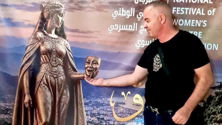 التكوين لا التتويج... هكذا نبني مسرحًا نسويًا واعيًا بذاته